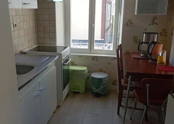 Pair Sur 50 M De La * Saint-Pair-sur-Mer